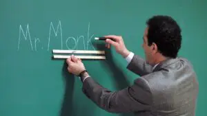 Monk retourne à l’école